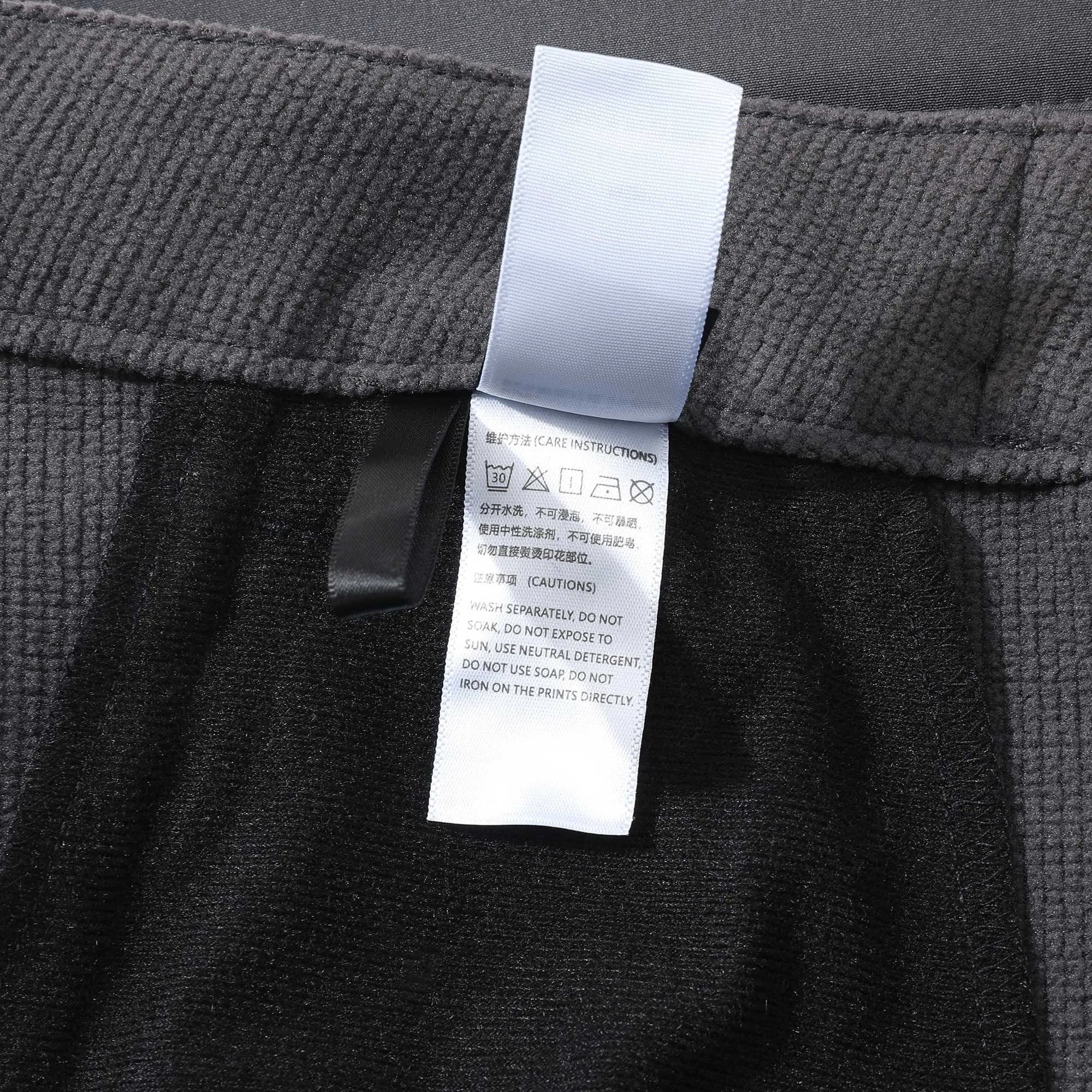 ARC'TERYX GAMMA LT ， “ ” ，Wear-Resistant ， ， ， ， ， ， ， ， 3D ， ， Classic logo ！ ， ， ！ ， ！ ！ ，Wear-Resistant ， ， ， ， ， ， Size：M—3XL